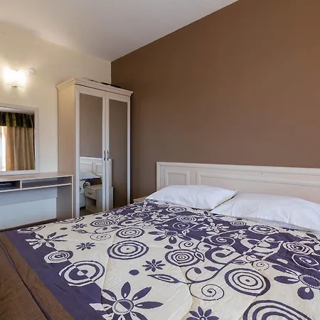 ❤kitchen & Balcony Pool View, 1 Bedroom Ap ❤tz❤ Διαμέρισμα Σάνι Μπιτς