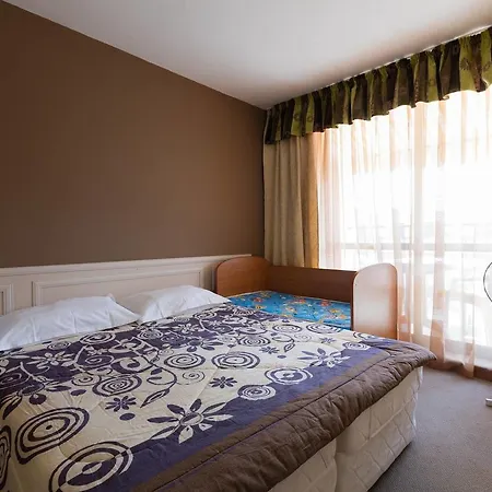 Διαμέρισμα ❤kitchen & Balcony Pool View, 1 Bedroom Ap ❤tz❤ *
